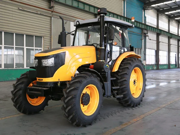 Tracteur FUGESEN-1304